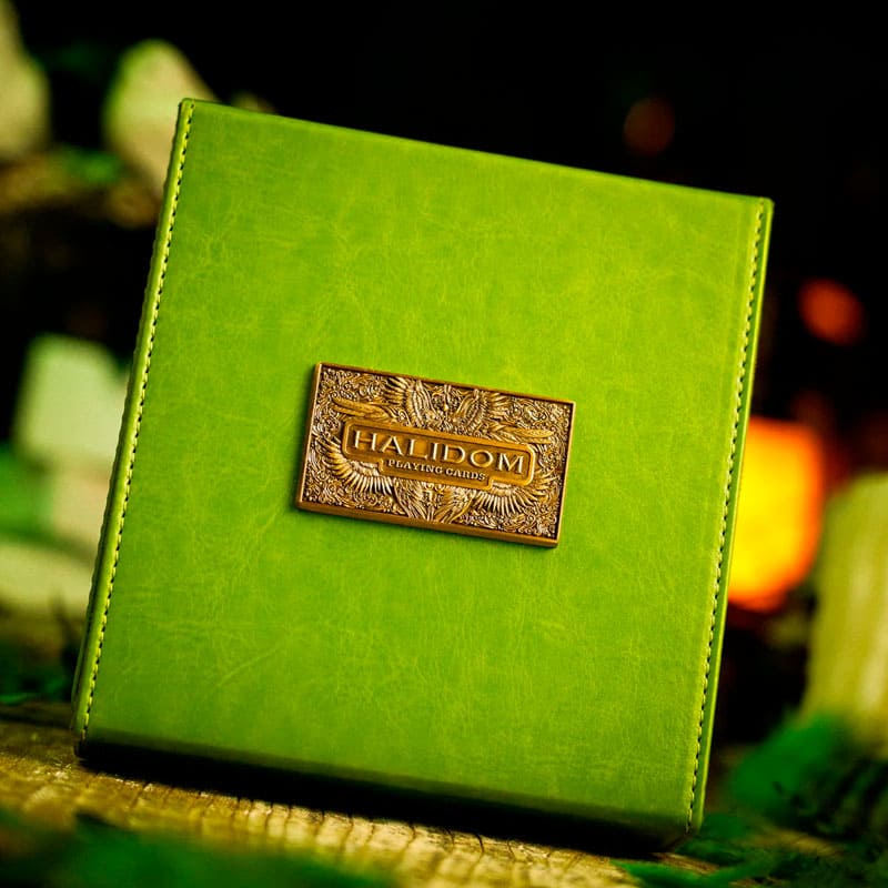 Baralho Edição Limitada Halidom Leather Box 1 Unidade - Verde - Mercado de Luxo - O Maior E-Commerce de Bens, Produtos e Serviços de Luxo do Brasil.