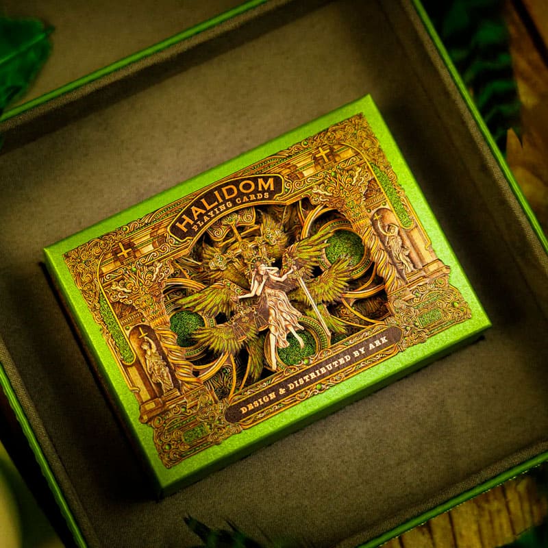 Baralho Edição Limitada Halidom Leather Box 1 Unidade - Verde - Mercado de Luxo - O Maior E-Commerce de Bens, Produtos e Serviços de Luxo do Brasil.