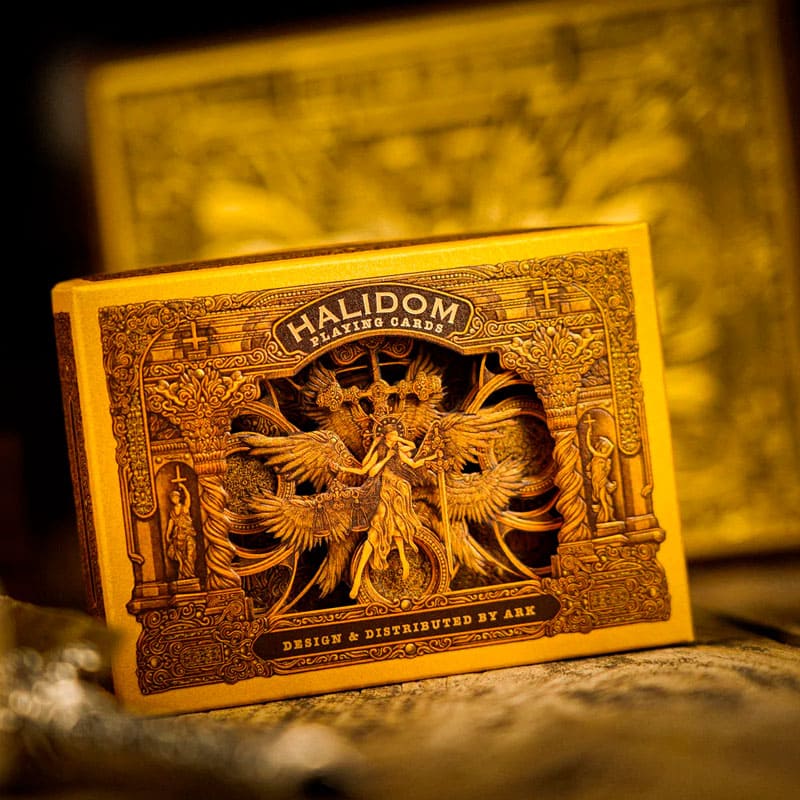 Baralho Edição Limitada Halidom Deluxe Walnut Box 1 Unidade - Dourado - Mercado de Luxo - O Maior E-Commerce de Bens, Produtos e Serviços de Luxo do Brasil.