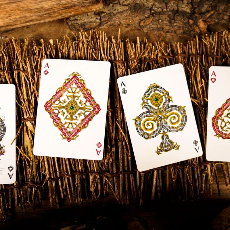 Baralho Edição Limitada White Tiger Classic 2 Unidades - Preto e Branco - Mercado de Luxo - O Maior E-Commerce de Bens, Produtos e Serviços de Luxo do Brasil.