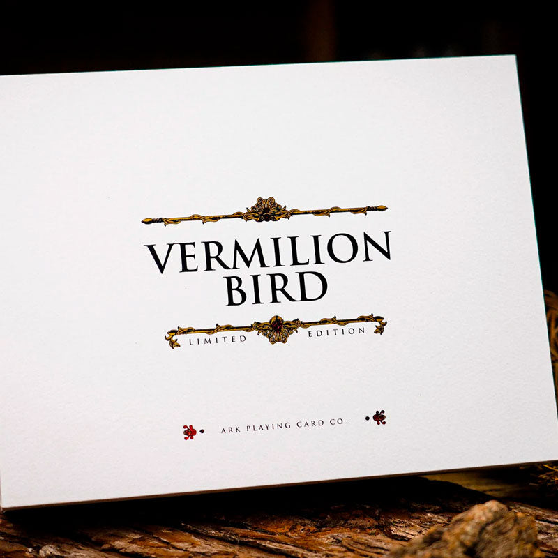 Baralho Edição Limitada Vermilion Bird Classic 2 Unidades - Preto e Branco - Mercado de Luxo - O Maior E-Commerce de Bens, Produtos e Serviços de Luxo do Brasil.