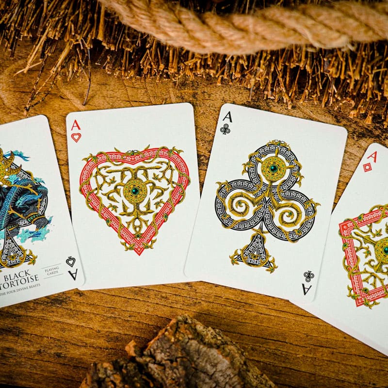 Baralho Edição Limitada Black Tortoise Classic 2 Unidades - Preto e Branco - Mercado de Luxo - O Maior E-Commerce de Bens, Produtos e Serviços de Luxo do Brasil.