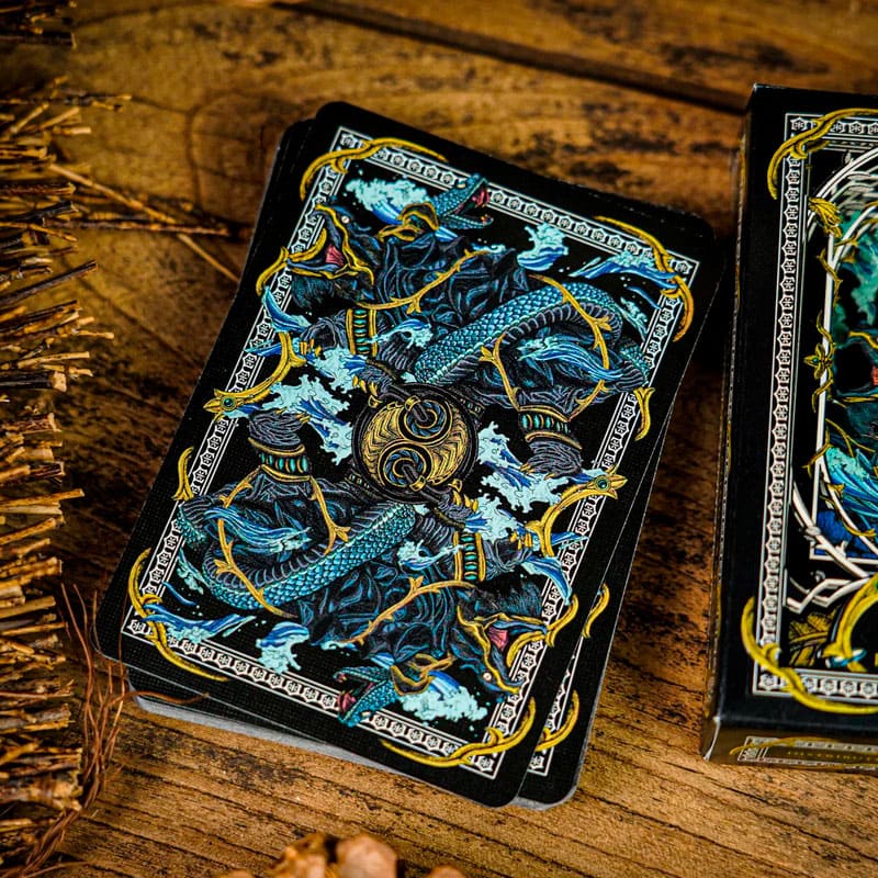 Baralho Edição Limitada Black Tortoise Classic 2 Unidades - Preto e Branco - Mercado de Luxo - O Maior E-Commerce de Bens, Produtos e Serviços de Luxo do Brasil.