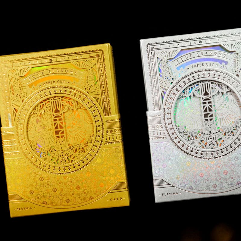 Baralho Edição Limitada Four Seasons Wooden Box 2 Unidades - Prata e Dourado - Mercado de Luxo - O Maior E-Commerce de Bens, Produtos e Serviços de Luxo do Brasil.