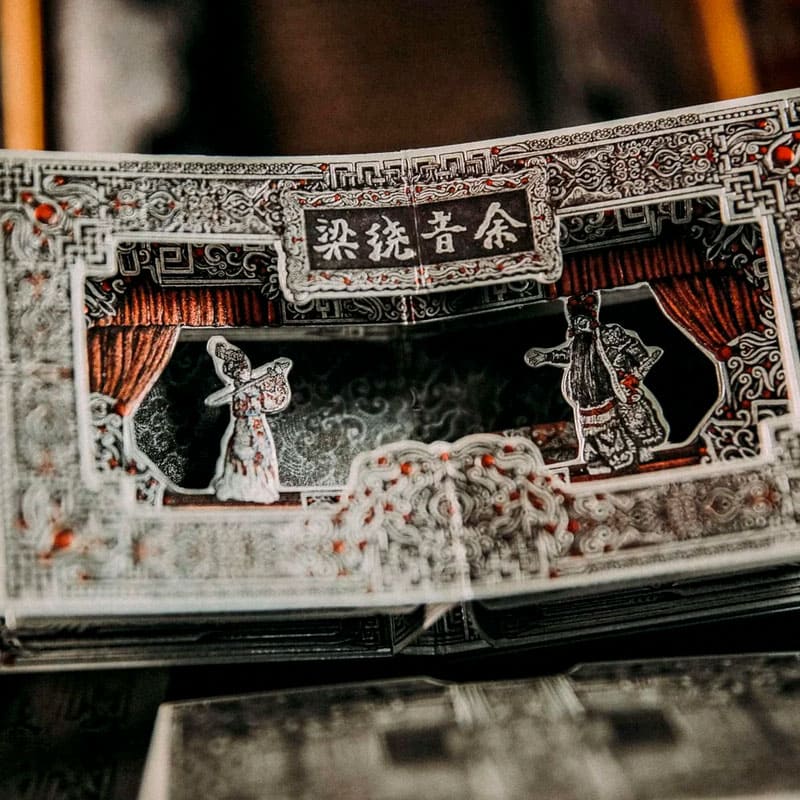 Baralho Edição Limitada After Sound Dark Flare 2 Unidades - Preto Dourado e Prata - Mercado de Luxo - O Maior E-Commerce de Bens, Produtos e Serviços de Luxo do Brasil.