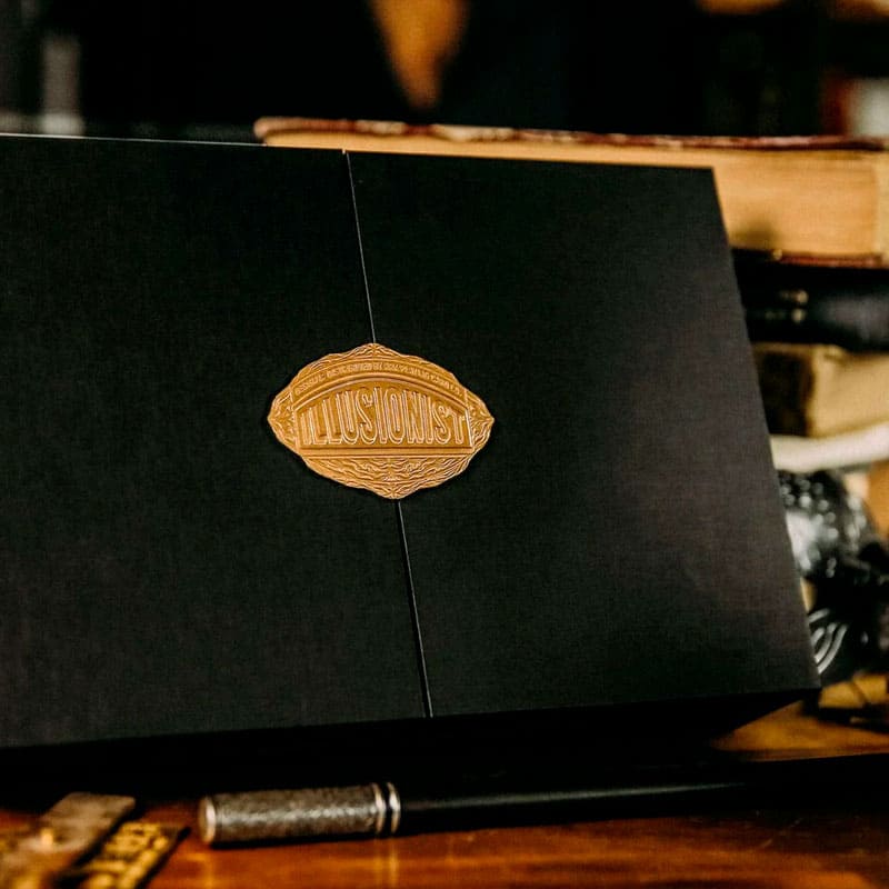 Baralho Edição Limitada The Illusionist Black Gold 2 Unidades - Preto e Prata - Mercado de Luxo - O Maior E-Commerce de Bens, Produtos e Serviços de Luxo do Brasil.