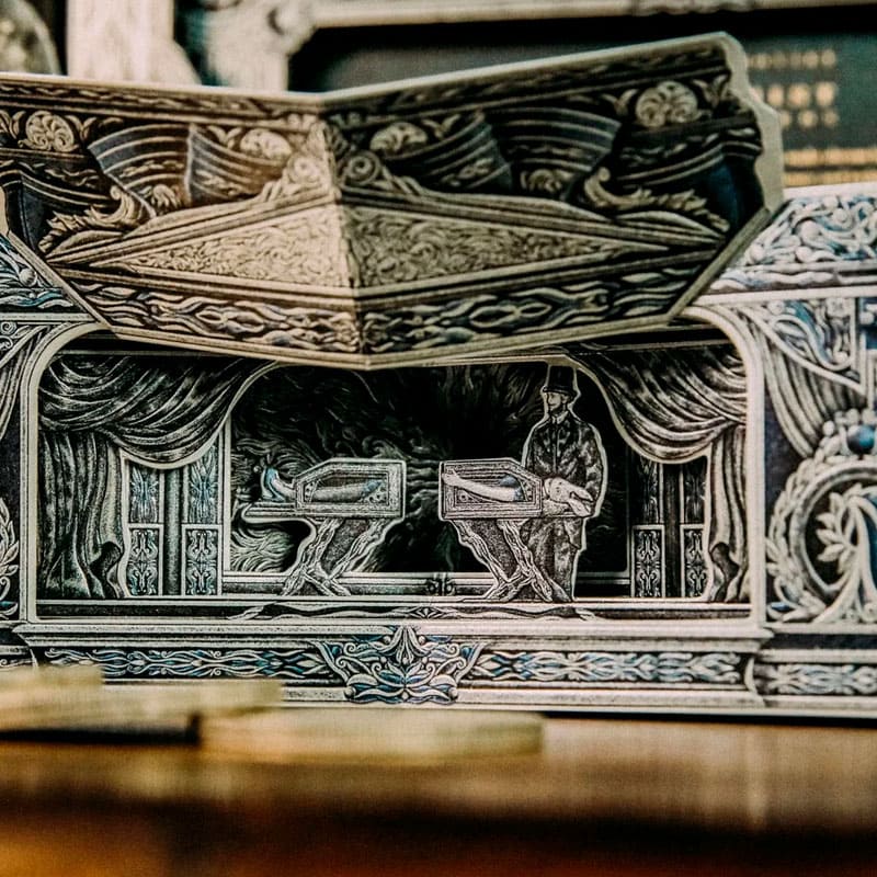 Baralho Edição Limitada The Illusionist Black Gold 2 Unidades - Preto e Prata - Mercado de Luxo - O Maior E-Commerce de Bens, Produtos e Serviços de Luxo do Brasil.