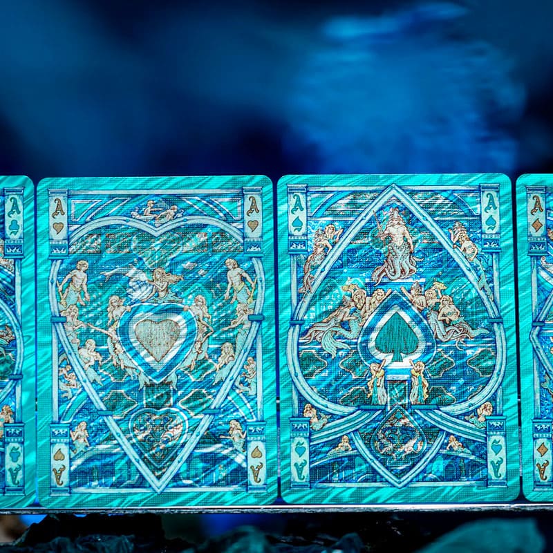 Baralho Edição Limitada Atlantis Artist Box 2 Unidades - Azul e Dourado - Mercado de Luxo - O Maior E-Commerce de Bens, Produtos e Serviços de Luxo do Brasil.