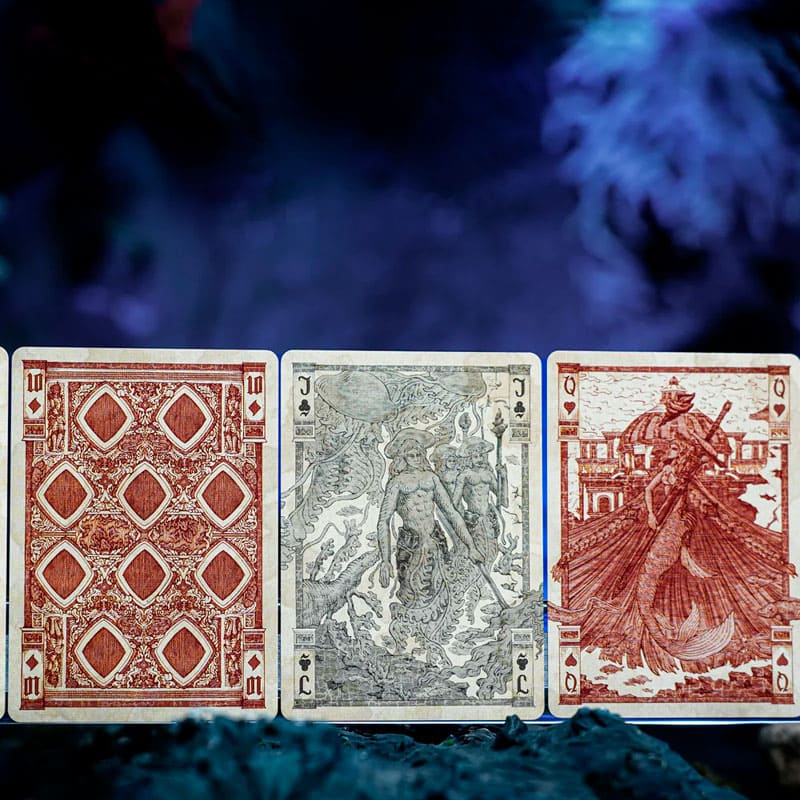 Baralho Edição Limitada Atlantis Artist Box 2 Unidades - Azul e Dourado - Mercado de Luxo - O Maior E-Commerce de Bens, Produtos e Serviços de Luxo do Brasil.