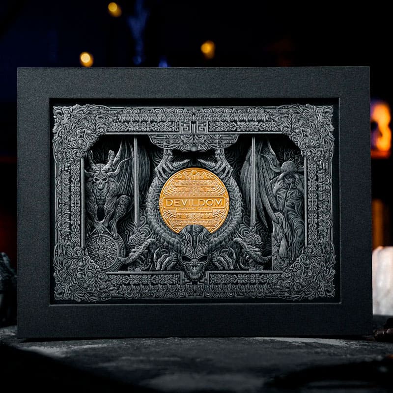 Baralho Edição Limitada Devildom Dark Evil 2 Unidades - Prata e Preto - Mercado de Luxo - O Maior E-Commerce de Bens, Produtos e Serviços de Luxo do Brasil.