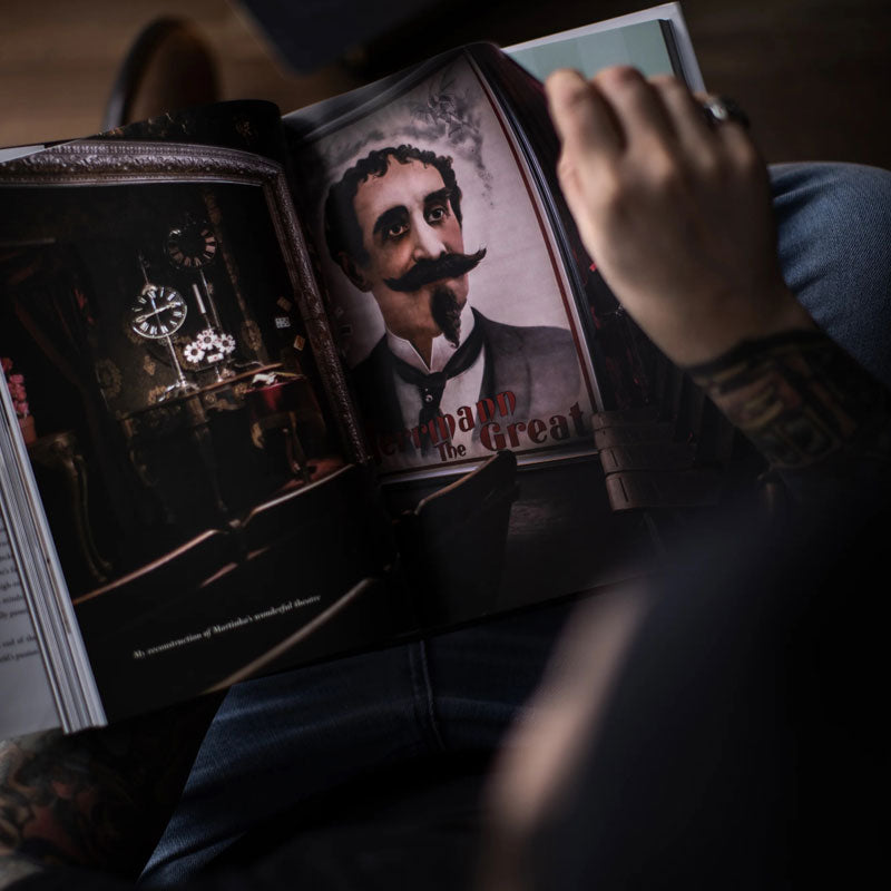 Livro do Lendário David Copperfield - History of Magic  - Mercado de Luxo - O Maior E-Commerce de Bens, Produtos e Serviços de Luxo do Brasil.