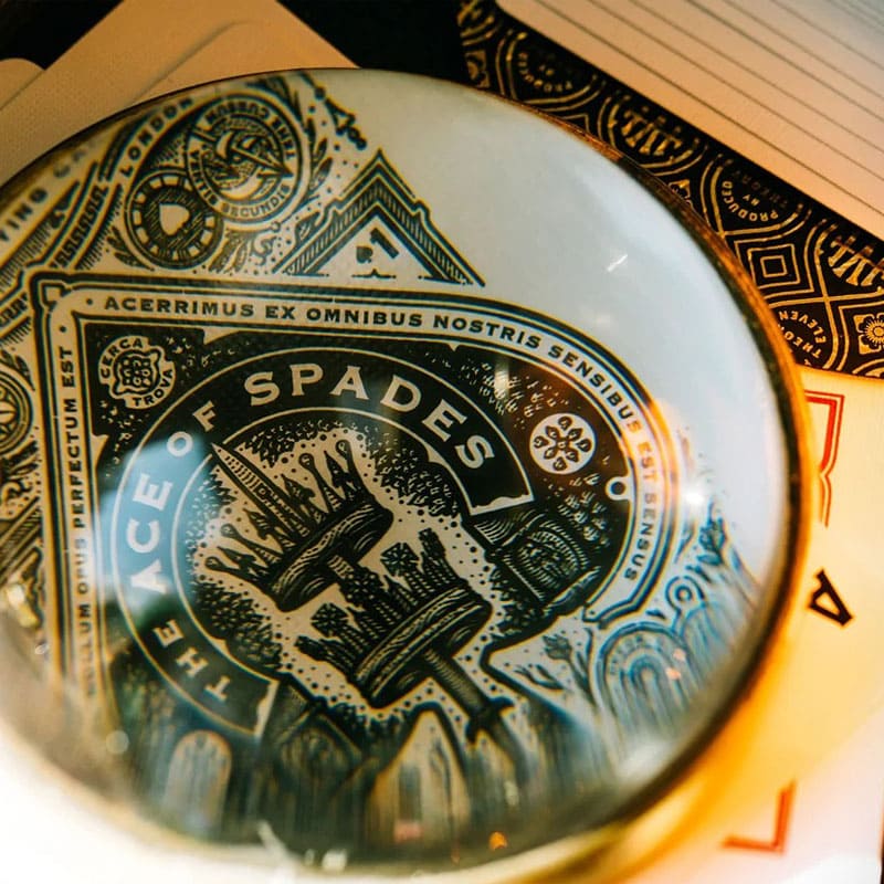 Baralho High Victorian 3 Unidades - Mercado de Luxo - O Maior E-Commerce de Bens, Produtos e Serviços de Luxo do Brasil.