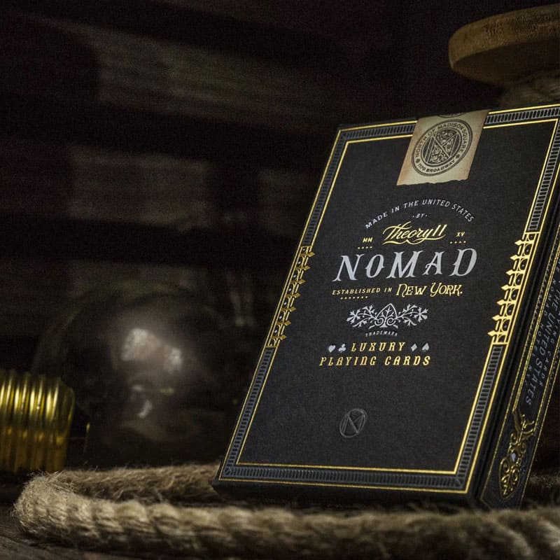 Baralho NoMad com Colaboração do The NoMad Hotel em New York City 4 Unidades - Mercado de Luxo - O Maior E-Commerce de Bens, Produtos e Serviços de Luxo do Brasil.