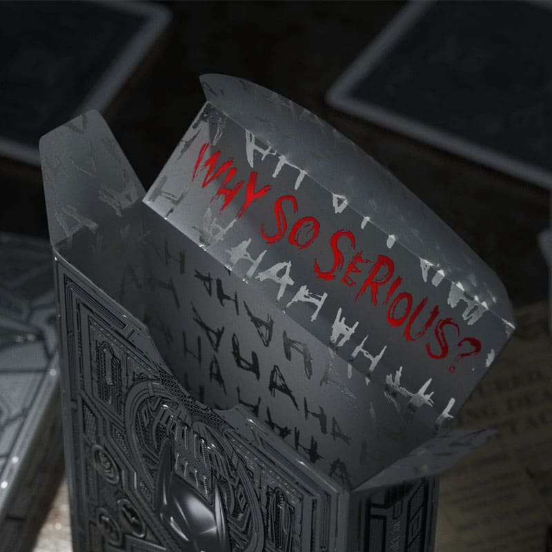 Baralho Batman The Dark Knight Trilogy 3 Unidades - Mercado de Luxo - O Maior E-Commerce de Bens, Produtos e Serviços de Luxo do Brasil.