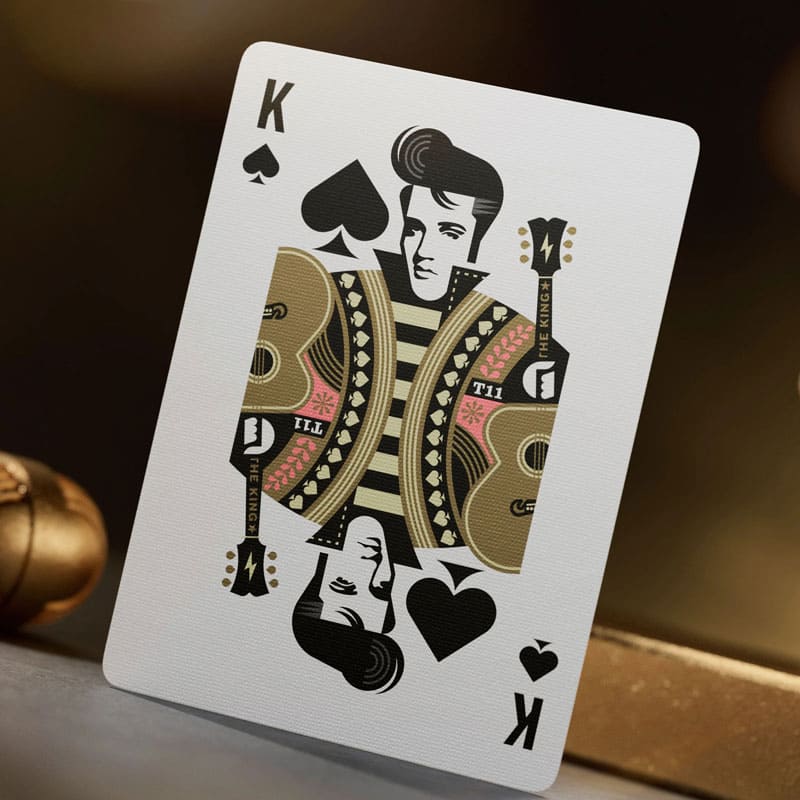 Baralho Elvis Tribute to The King of Rock & Roll 3 Unidades - Mercado de Luxo - O Maior E-Commerce de Bens, Produtos e Serviços de Luxo do Brasil.