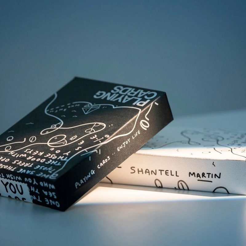 Baralho Shantell Martin The Whitney Museum of American Art 4 Unidades - Preto e Branco - Mercado de Luxo - O Maior E-Commerce de Bens, Produtos e Serviços de Luxo do Brasil.