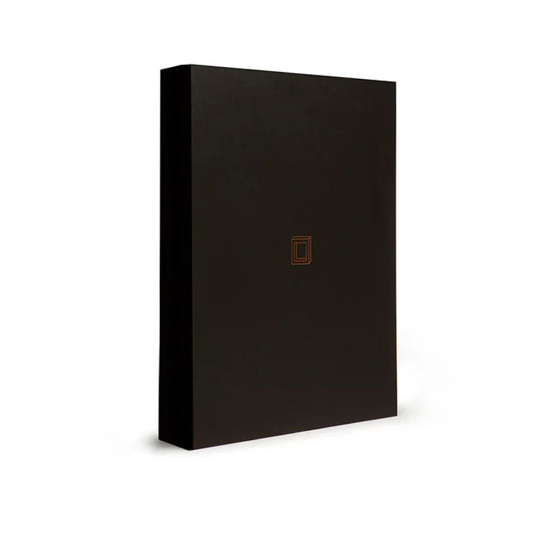 Luminária de Penas Slow Dance By Jeff Lieberman - Mercado de Luxo - O Maior E-Commerce de Bens, Produtos e Serviços de Luxo do Brasil.