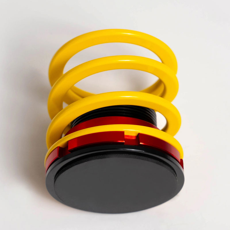 Porta Lápis Mini Suspensão Vermelho - Mercado de Luxo - O Maior E-Commerce de Bens, Produtos e Serviços de Luxo do Brasil.