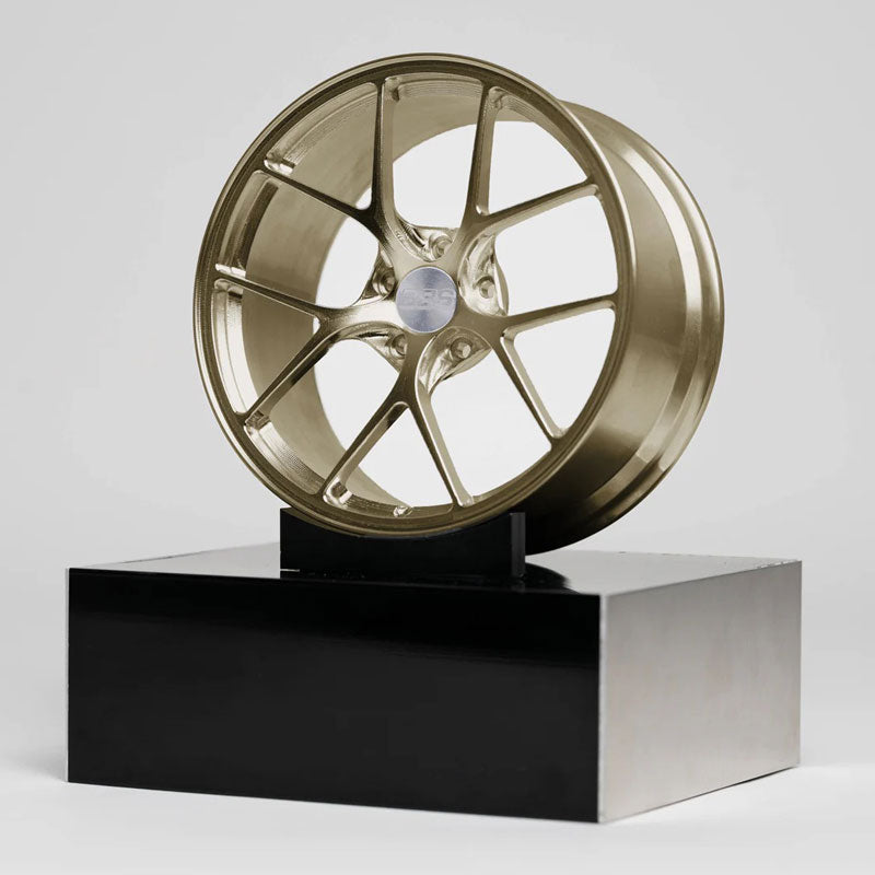 Mini Roda em Alumínio BBS RI-D Edição Limitada - Golden - Mercado de Luxo - O Maior E-Commerce de Bens, Produtos e Serviços de Luxo do Brasil.