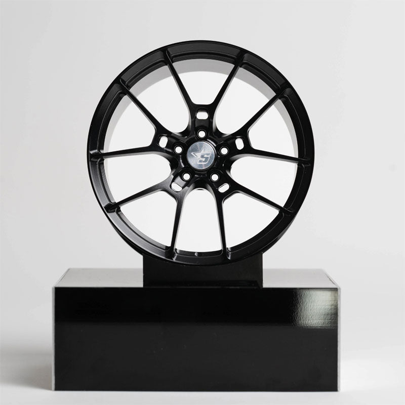 Mini Roda em Alumínio GO25 Black Edition - Mercado de Luxo - O Maior E-Commerce de Bens, Produtos e Serviços de Luxo do Brasil.