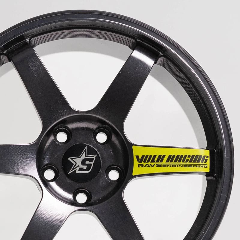 Mini Roda em Alumínio TE37 Platinum Grey e Amarelo - Mercado de Luxo - O Maior E-Commerce de Bens, Produtos e Serviços de Luxo do Brasil.