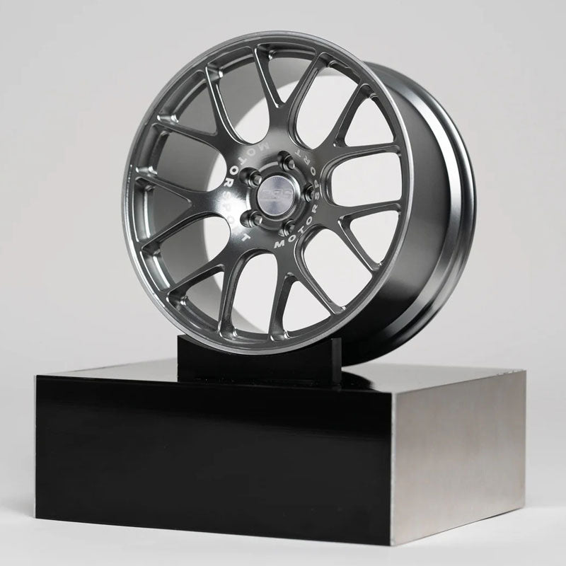 Mini Roda em Alumínio BBS CH-R Motor Sport Platinum Grey - Mercado de Luxo - O Maior E-Commerce de Bens, Produtos e Serviços de Luxo do Brasil.
