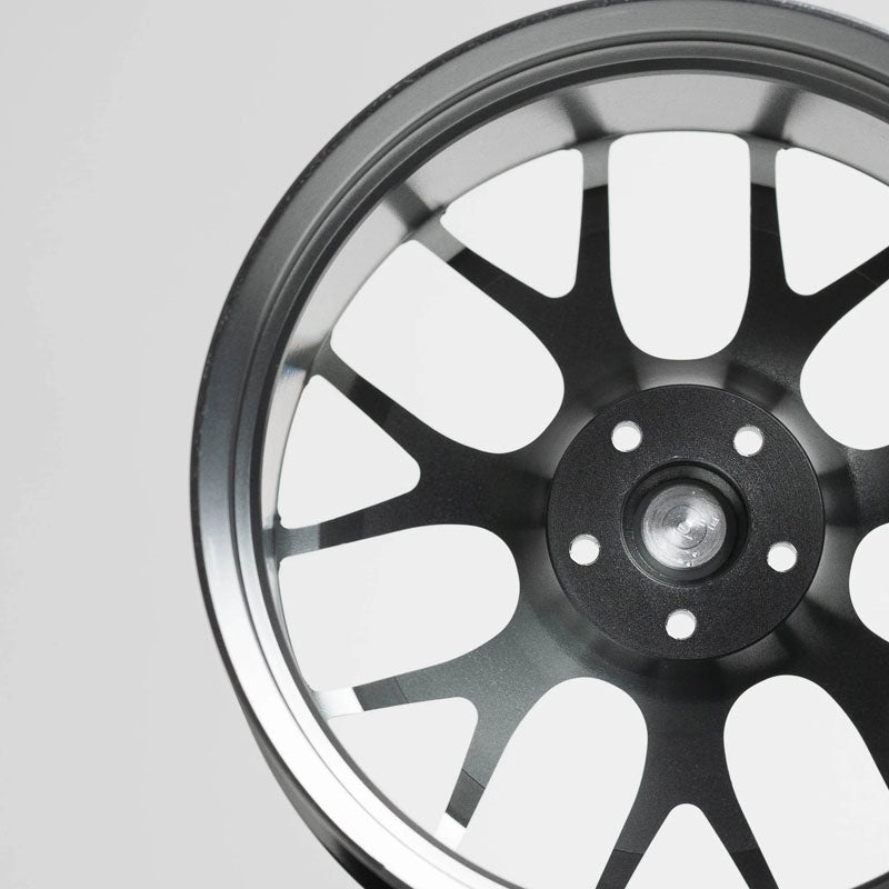 Mini Roda em Alumínio BBS CH-R Motor Sport Platinum Grey - Mercado de Luxo - O Maior E-Commerce de Bens, Produtos e Serviços de Luxo do Brasil.