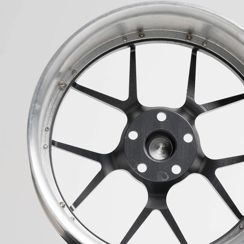 Mini Roda em Alumínio BBS RI-S Platinum Grey - Mercado de Luxo - O Maior E-Commerce de Bens, Produtos e Serviços de Luxo do Brasil.