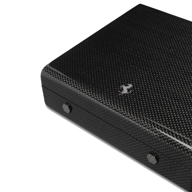 Jogo da Velha Oficial da Ferrari - Mercado de Luxo - O Maior E-Commerce de Bens, Produtos e Serviços de Luxo do Brasil.