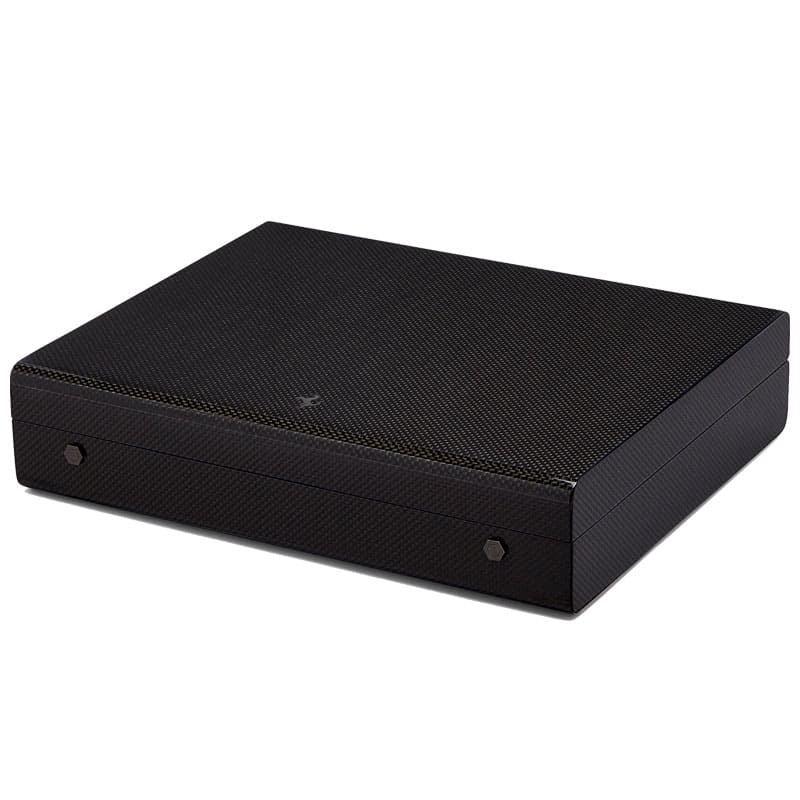 Jogo de Poker em Madeira e Fibra de Carbono Oficial da Ferrari - Mercado de Luxo - O Maior E-Commerce de Bens, Produtos e Serviços de Luxo do Brasil.