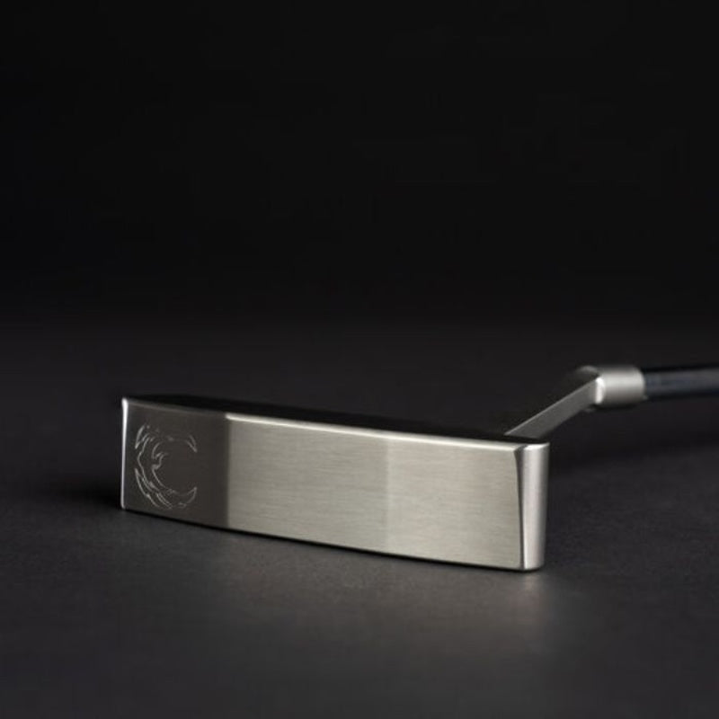 Taco Putter Archon Raw Series - Mercado de Luxo - O Maior E-Commerce de Bens, Produtos e Serviços de Luxo do Brasil.
