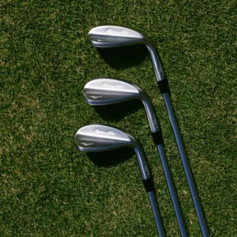 Taco Wedge Pro T-1 Soft White Satin - Mercado de Luxo - O Maior E-Commerce de Bens, Produtos e Serviços de Luxo do Brasil.