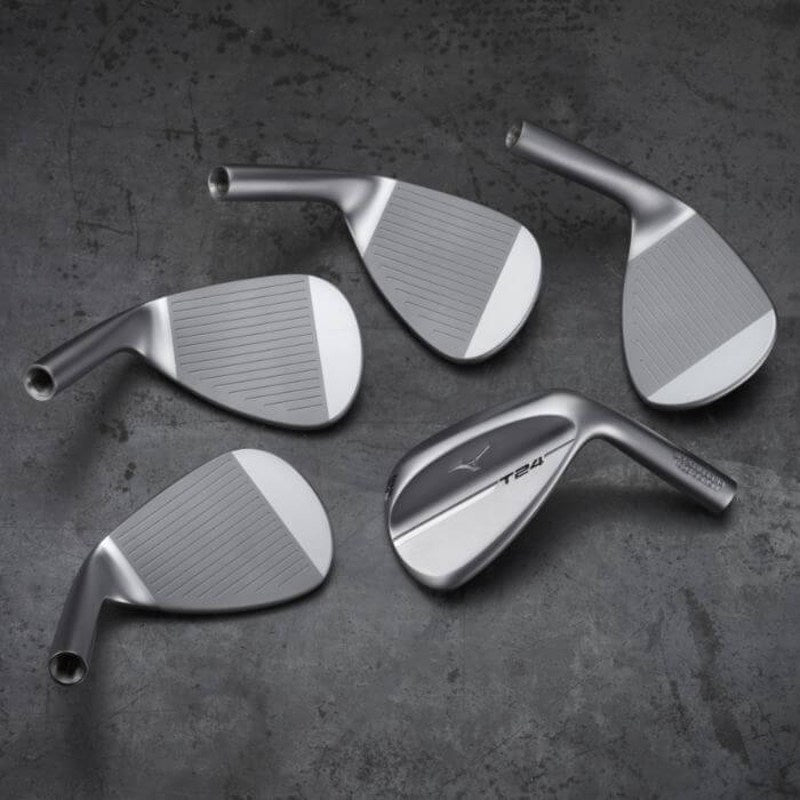 Taco Wedge T24 Soft White Satin - Mercado de Luxo - O Maior E-Commerce de Bens, Produtos e Serviços de Luxo do Brasil.