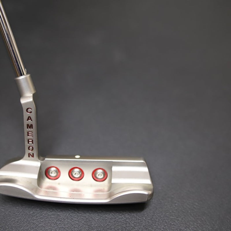 Taco Putter Cameron Newport T10 Circle T - Mercado de Luxo - O Maior E-Commerce de Bens, Produtos e Serviços de Luxo do Brasil.