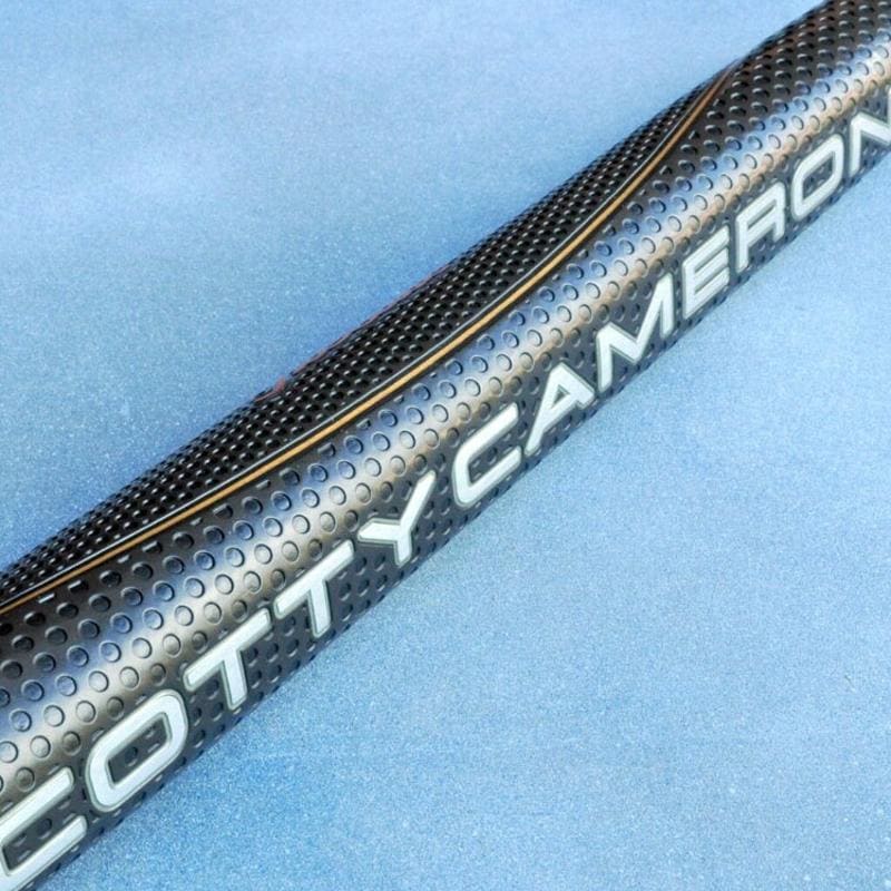 Grip Cameron Matador Black Gray & Gold Grip - Mercado de Luxo - O Maior E-Commerce de Bens, Produtos e Serviços de Luxo do Brasil.