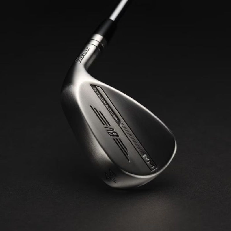 Taco Wedge Vokey SM10works 44 F Grind Raw - Mercado de Luxo - O Maior E-Commerce de Bens, Produtos e Serviços de Luxo do Brasil.