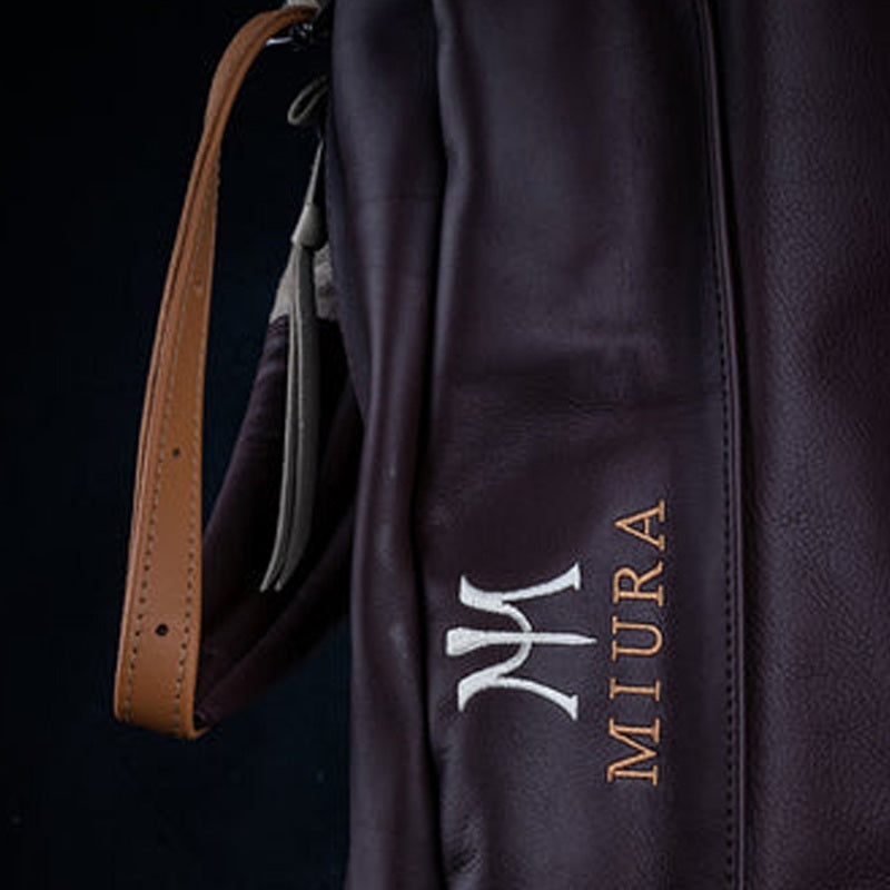 Bolsa Staff MacKenzie Original Walker Leather - Mercado de Luxo - O Maior E-Commerce de Bens, Produtos e Serviços de Luxo do Brasil.