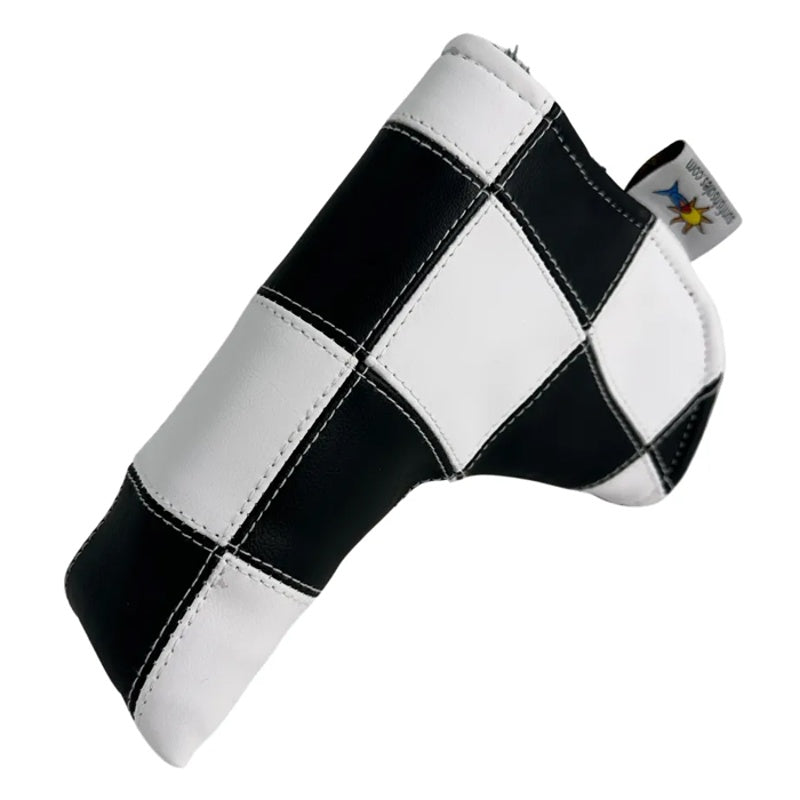 Headcover Black and White Checkered Stitched Blade Putter With Magnetic Closure - Mercado de Luxo - O Maior E-Commerce de Bens, Produtos e Serviços de Luxo do Brasil.
