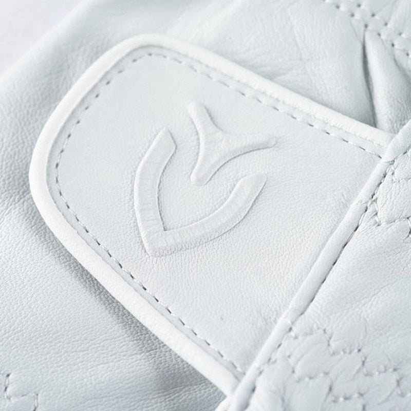 Luva Lux Golf - Mercado de Luxo - O Maior E-Commerce de Bens, Produtos e Serviços de Luxo do Brasil.