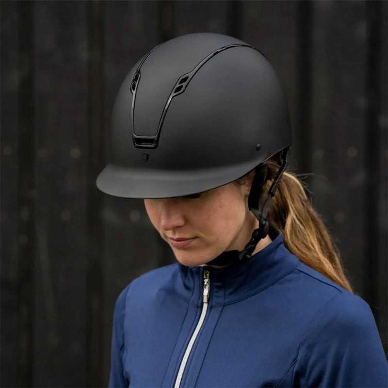 Capacete Sparrow 110250 - Mercado de Luxo - O Maior E-Commerce de Bens, Produtos e Serviços de Luxo do Brasil.