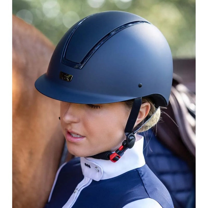 Capacete Endeavour Horse Riding - Mercado de Luxo - O Maior E-Commerce de Bens, Produtos e Serviços de Luxo do Brasil.