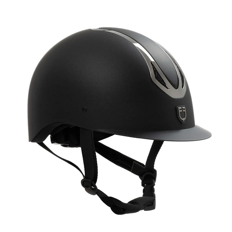 Capacete Azael - Mercado de Luxo - O Maior E-Commerce de Bens, Produtos e Serviços de Luxo do Brasil.