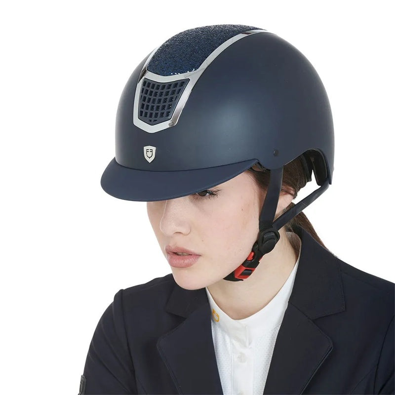 Capacete Eclipse Stone Mat Rowel Fitting - Mercado de Luxo - O Maior E-Commerce de Bens, Produtos e Serviços de Luxo do Brasil.