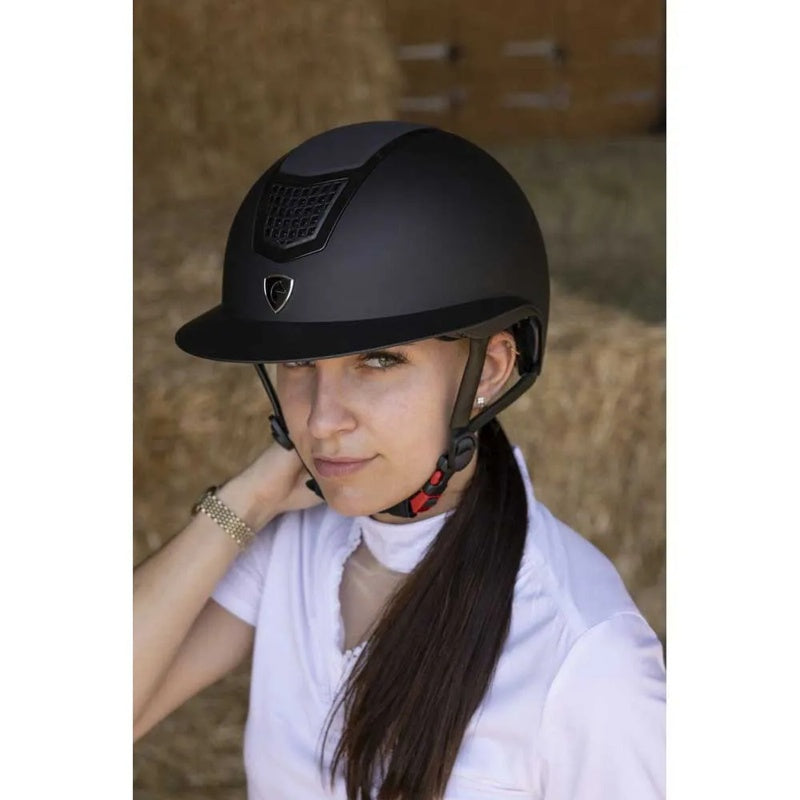 Capacete Airy L - Mercado de Luxo - O Maior E-Commerce de Bens, Produtos e Serviços de Luxo do Brasil.