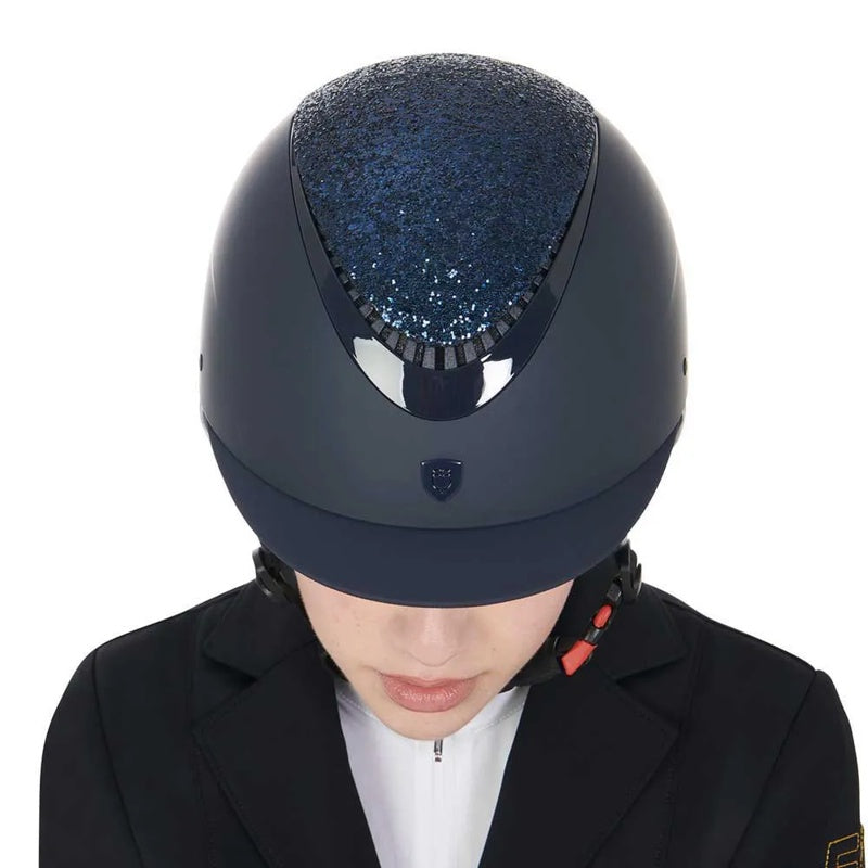 Capacete Galaxy Rowel Fitting - Mercado de Luxo - O Maior E-Commerce de Bens, Produtos e Serviços de Luxo do Brasil.