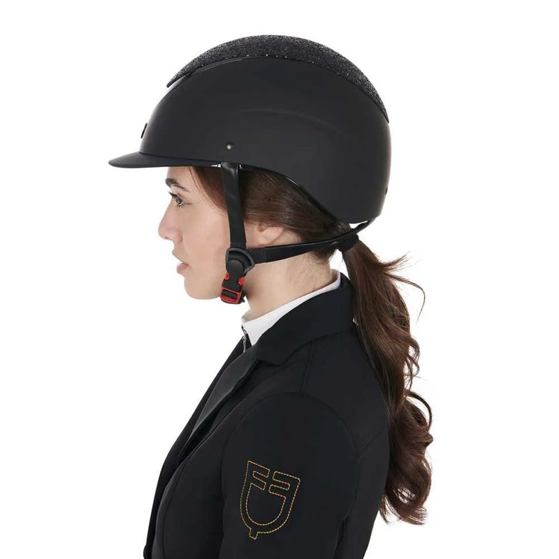 Capacete Galaxy Rowel Fitting - Mercado de Luxo - O Maior E-Commerce de Bens, Produtos e Serviços de Luxo do Brasil.