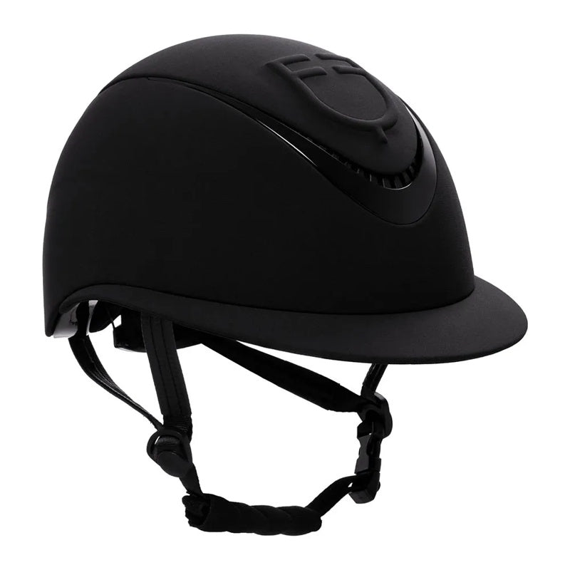 Capacete feminino com viseira larga e logotipo em relevo - Mercado de Luxo - O Maior E-Commerce de Bens, Produtos e Serviços de Luxo do Brasil.