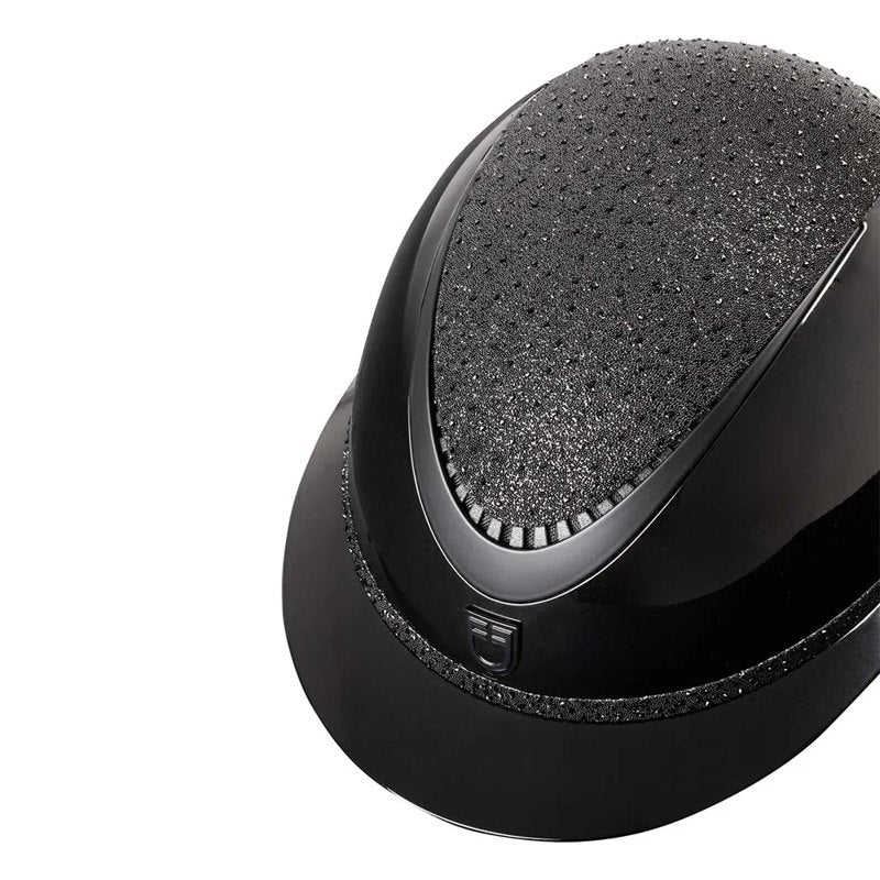 Capacete feminino Luxury - Mercado de Luxo - O Maior E-Commerce de Bens, Produtos e Serviços de Luxo do Brasil.