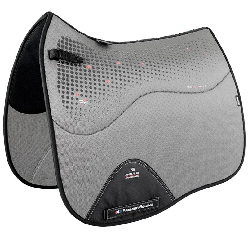 Manta de sela CC Air-Tech Anti-Slip Dressage - Mercado de Luxo - O Maior E-Commerce de Bens, Produtos e Serviços de Luxo do Brasil.