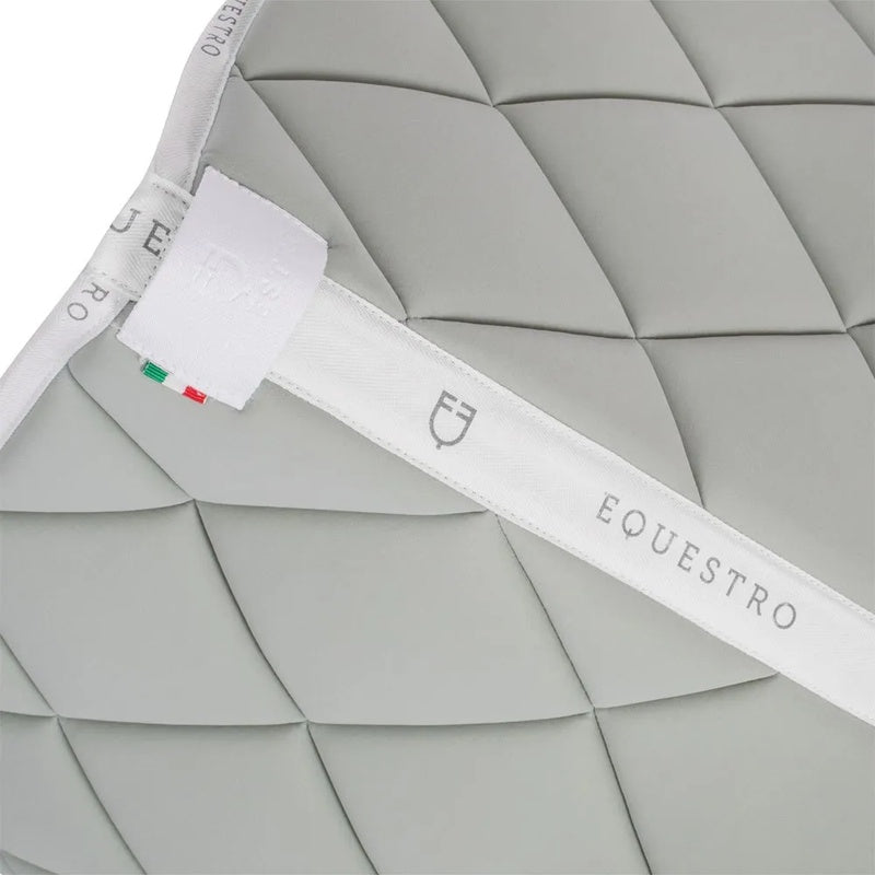 Manta de sela adestramento GP Logo - Mercado de Luxo - O Maior E-Commerce de Bens, Produtos e Serviços de Luxo do Brasil.